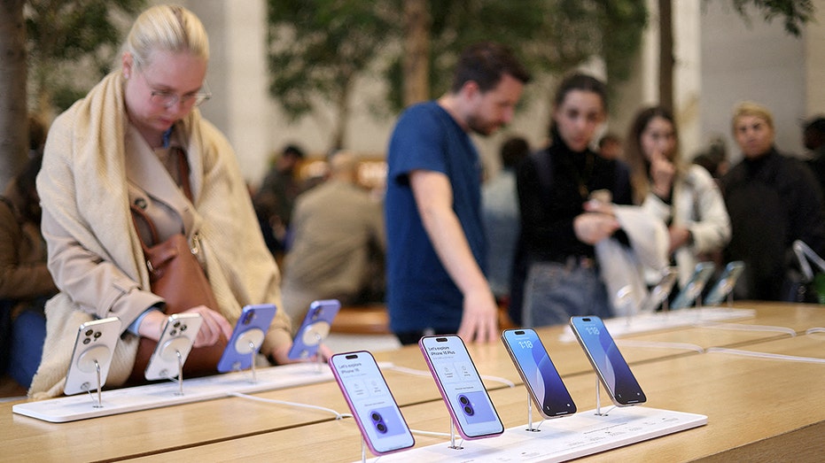 Apple's $250M Siri settlement: Are you owed cash? Insurance Yet